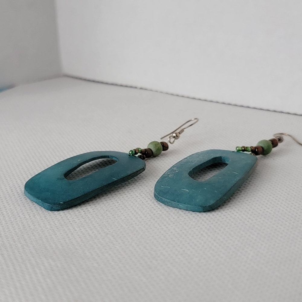 Bead Drop Earrings Rounded Rectangle - Picture 4 of 5